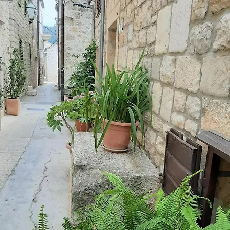 And Town Gate Hvar Daire Hvar Town