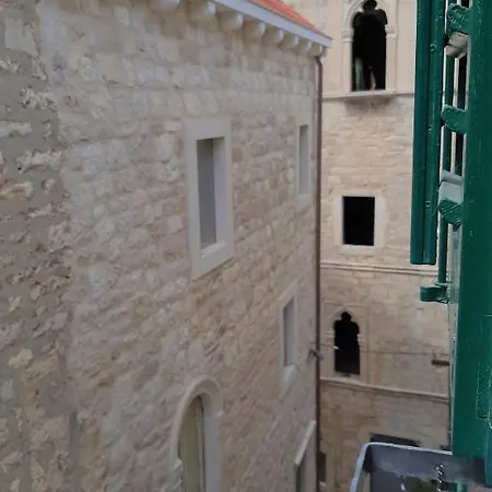 And Town Gate Hvar Daire *