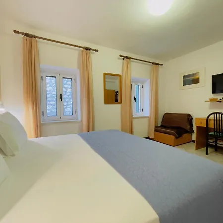 And Town Gate Hvar Appartement *