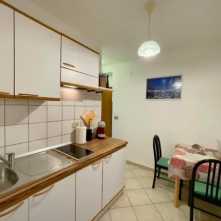 And Town Gate Hvar Appartement *